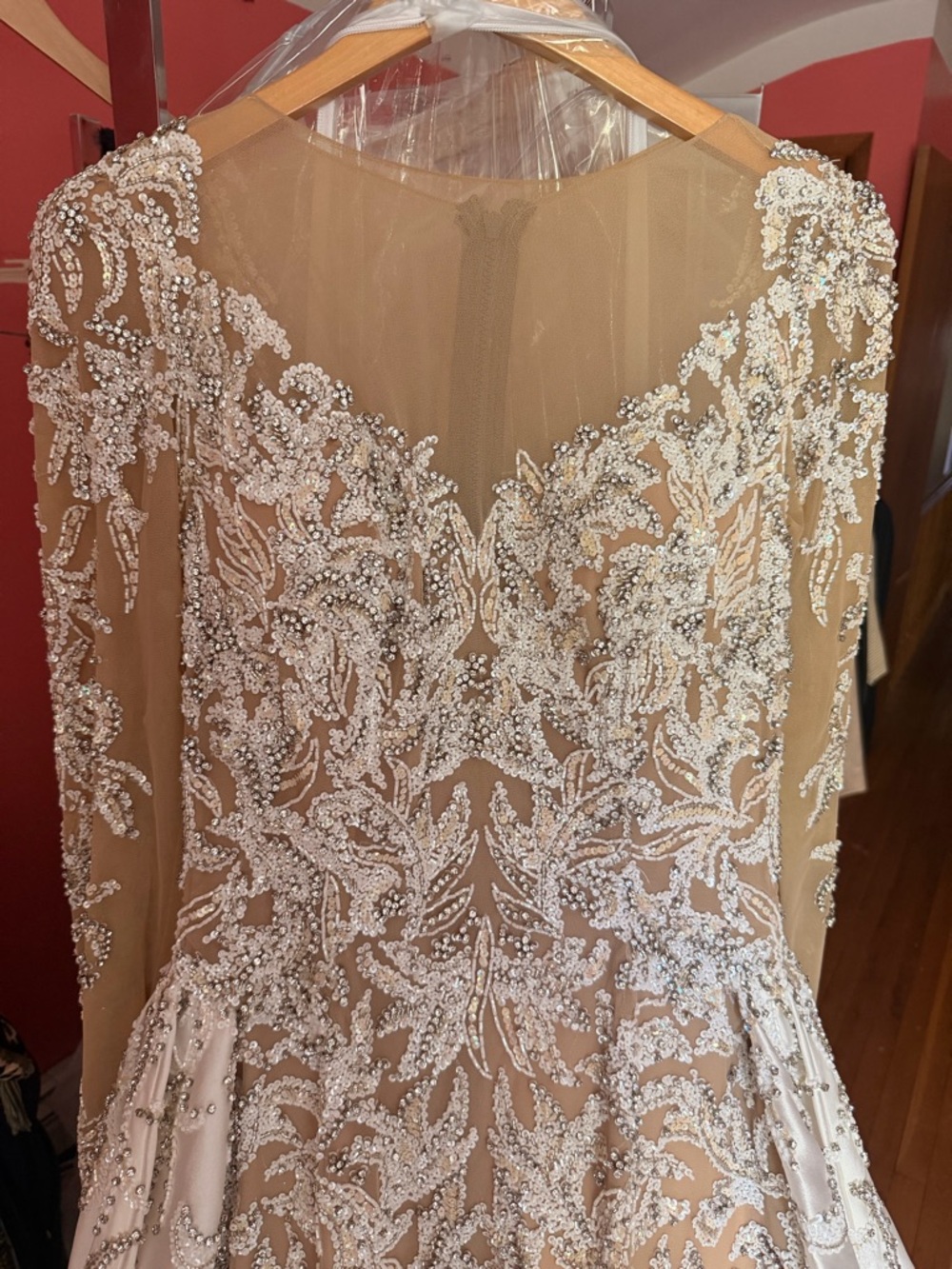 Wedding gown